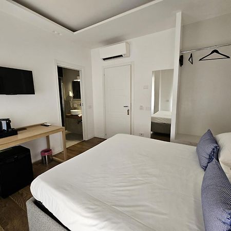 Be Your Home - Riviera Suites Civitavecchia Exterior photo